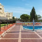 With 3 Swimming Pools Near The Old Town *