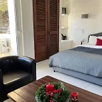 Apartment With 3 Swimming Pools Near The Old Town *