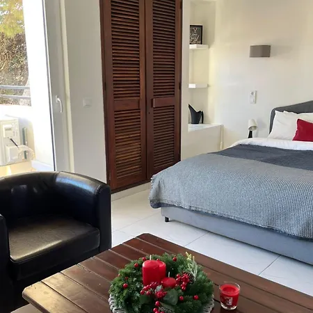 アパート With 3 Swimming Pools Near The Old Town *