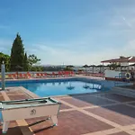 With 3 Swimming Pools Near The Old Town * 알부페이라